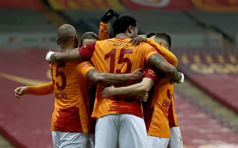Galatasaray ve başakşehir maçı özeti